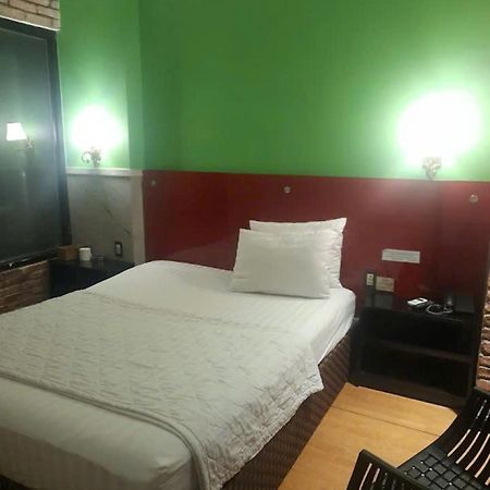 Gia Huyen Hotel Ho Chi Minh-Byen Eksteriør billede
